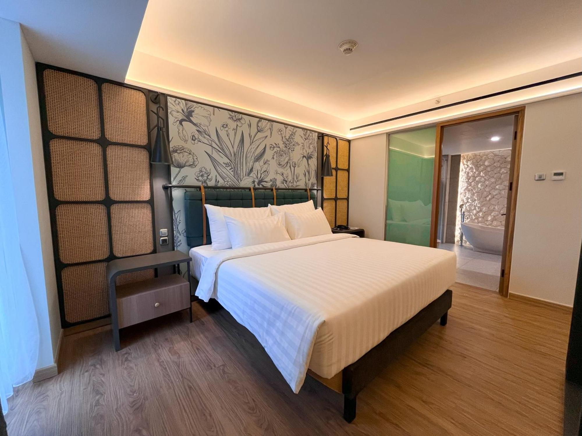 Luminor Hotel Legian Seminyak - Bali Kültér fotó